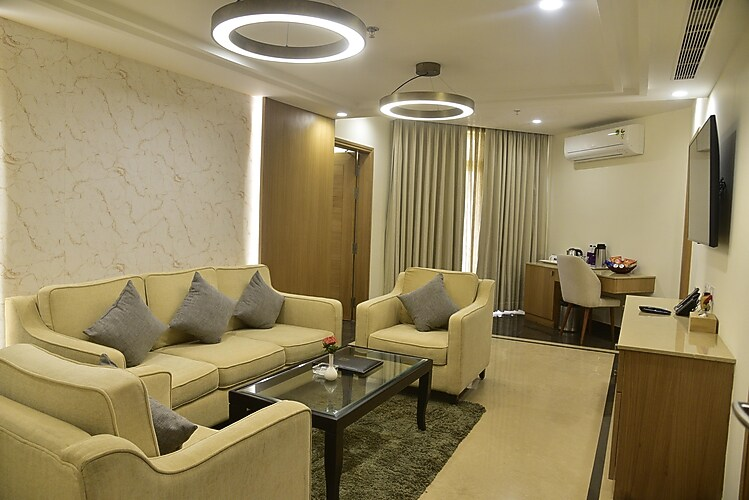 empires beachfront hotel
