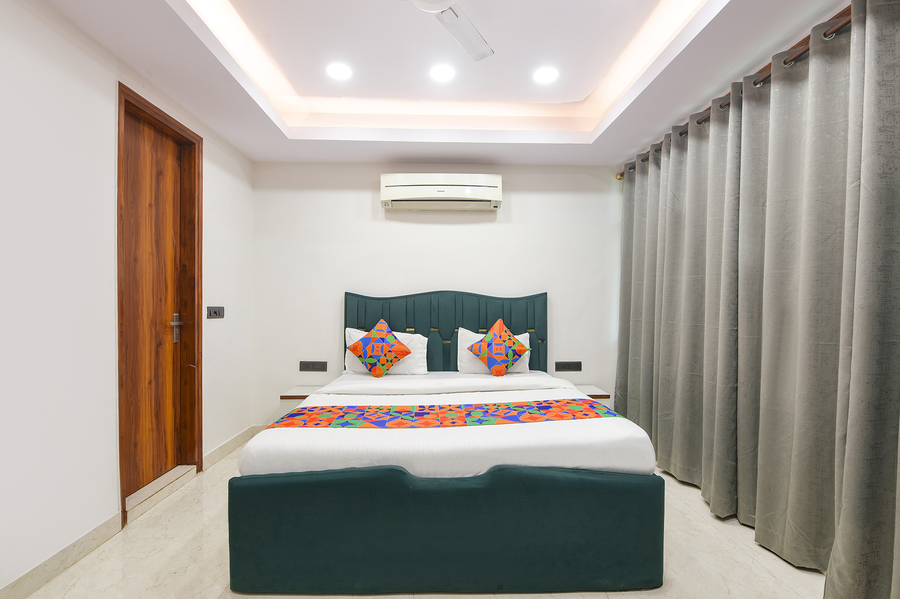 Fabhotel Park View,Plot No. 2, Block D, Shubham Enclave, Paschim Vihar,3 star
