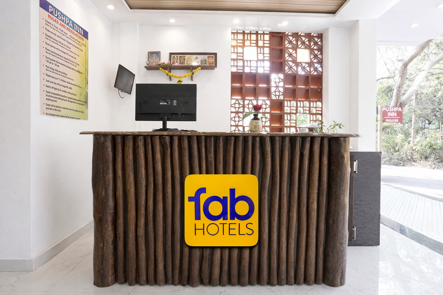 fabhotel pushpa inn assagao