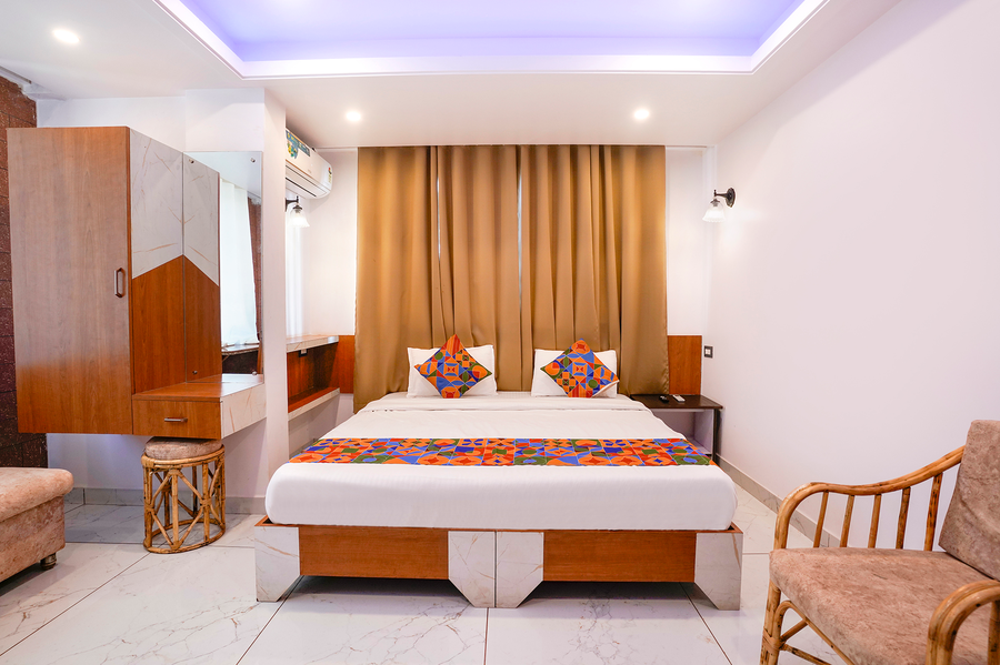 fabhotel pushpa inn assagao