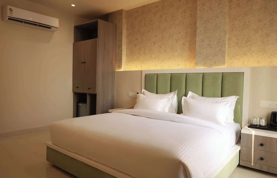 novosol lux a premium hotel near airport