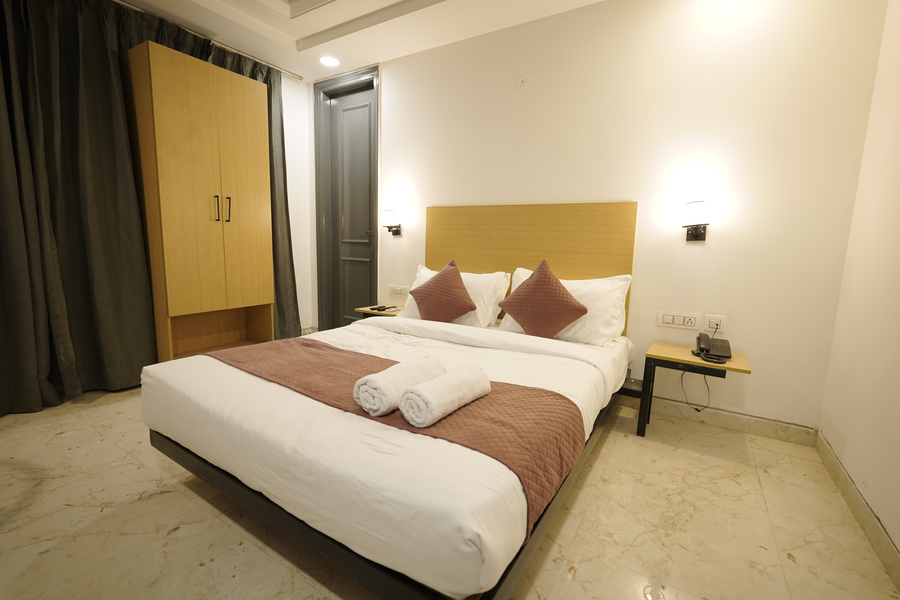hotel smart stays