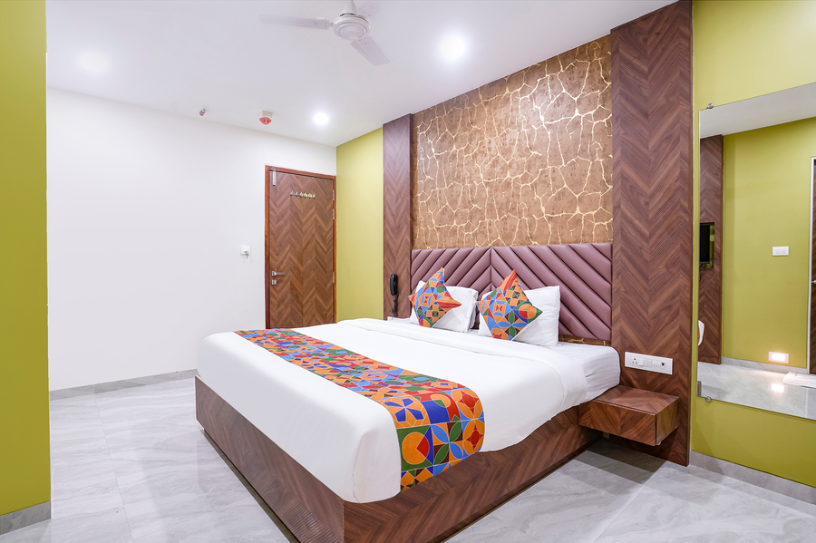 fabhotel sunday residency