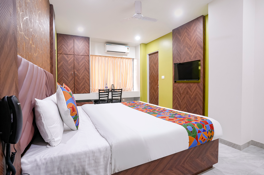fabhotel sunday residency