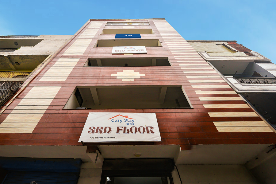 Via Cosy Stay,1661/15, Main Road, Govindpuri, Kalkaji,3 star