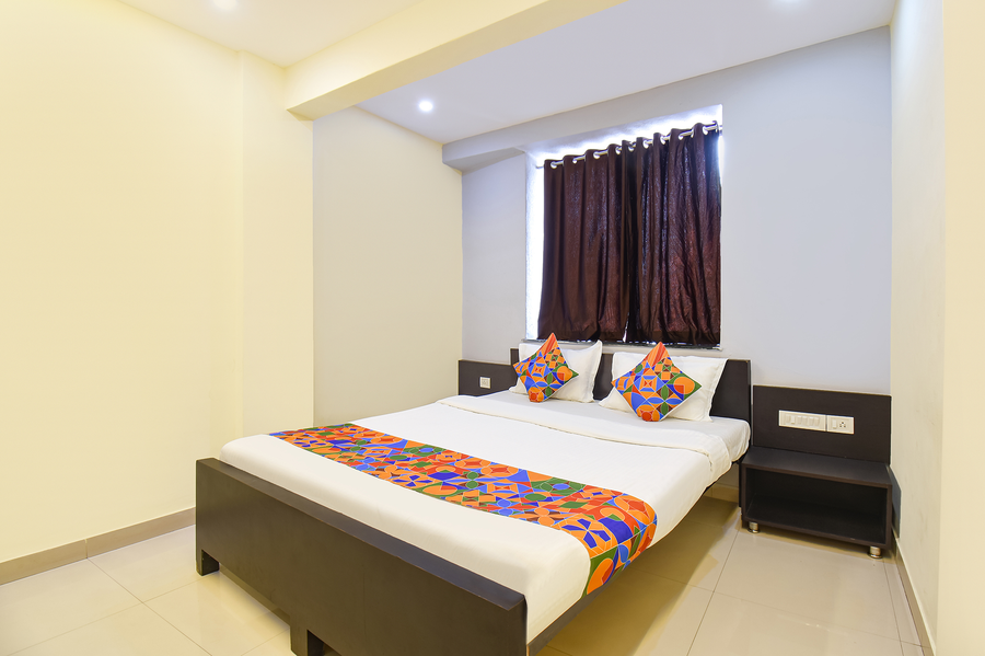 fabhotel galaxy koregaon park