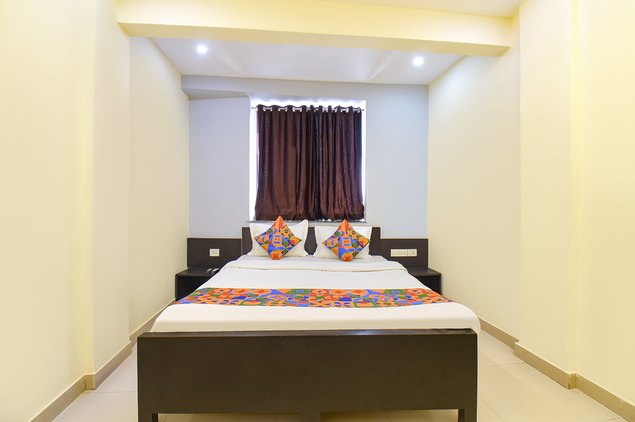 fabhotel galaxy koregaon park