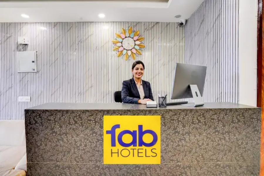 fabhotel casa royal
