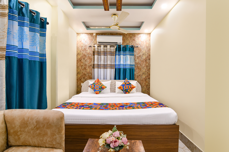 fabhotel leechi lodging and fooding
