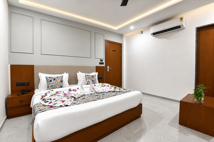 sudarshan inn