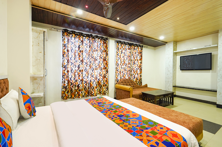 fabhotel prakash and sons