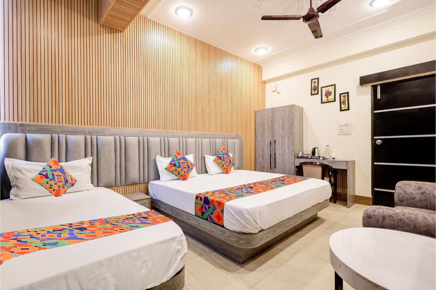 fabhotel luxe cozy