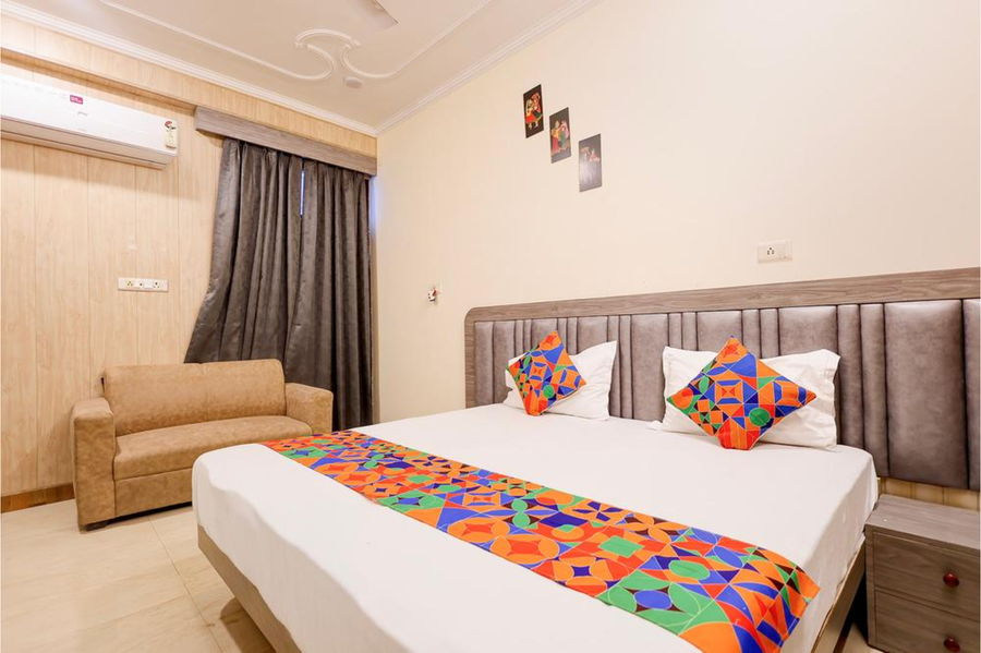 fabhotel luxe cozy