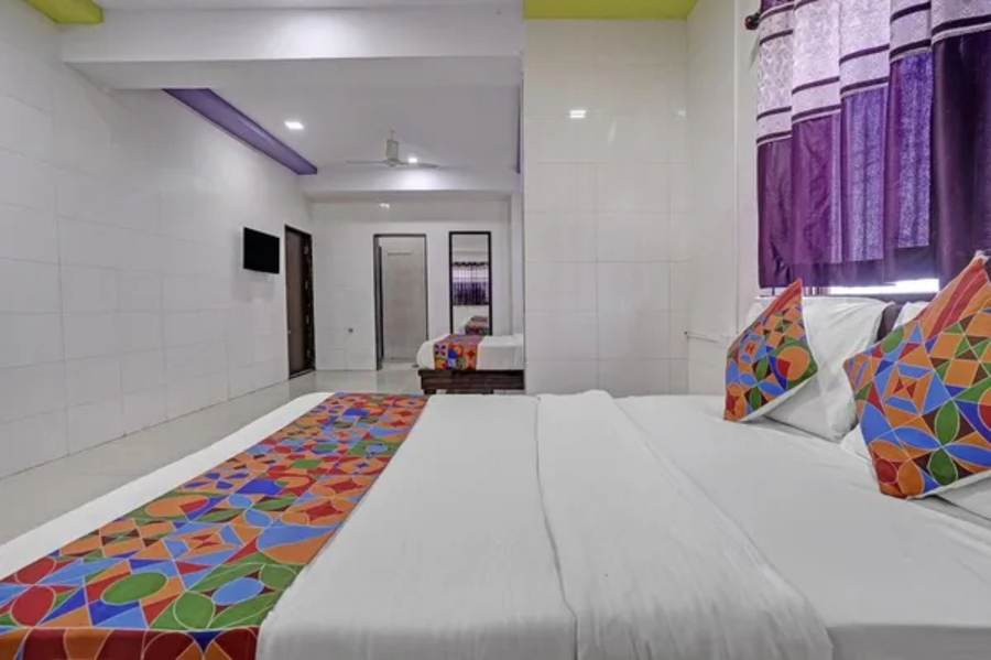 fabhotel aarvi executive