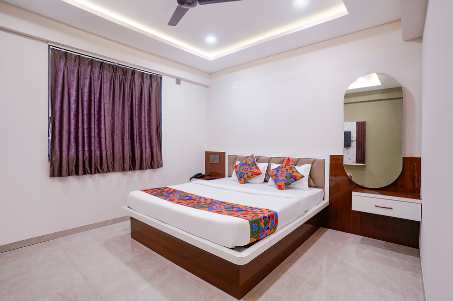 fabhotel royal inn regency