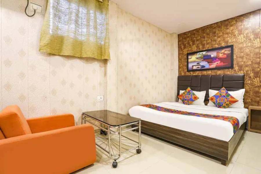fabhotel aksa inn