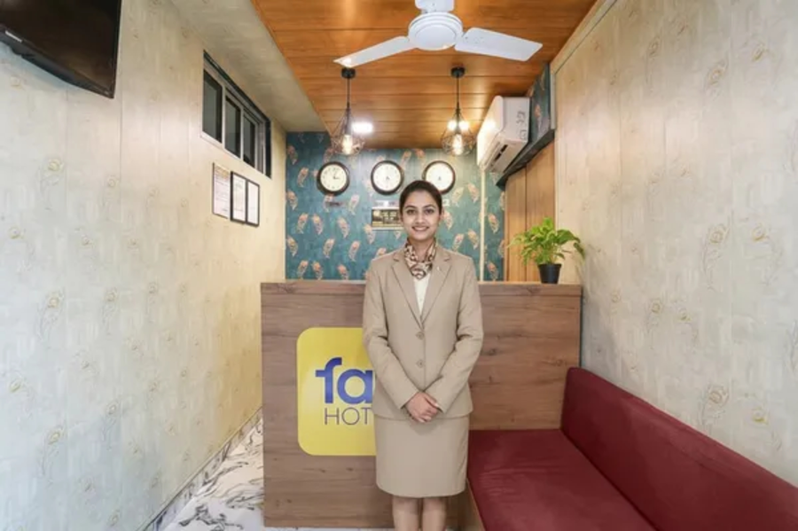 fabhotel aksa inn