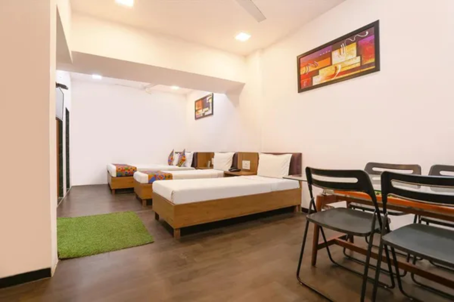 fabhotel aksa inn
