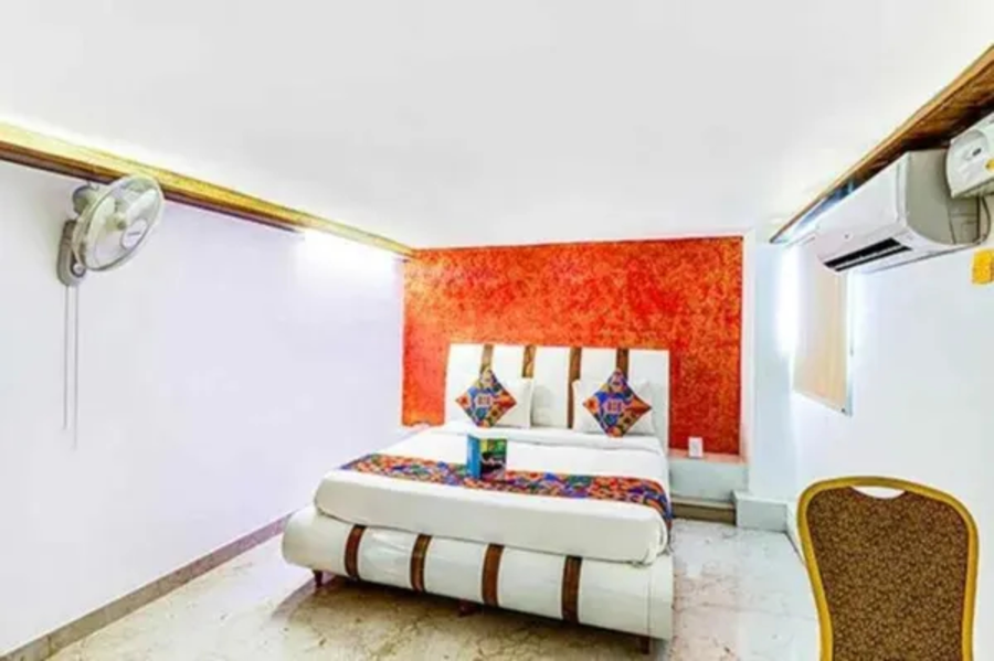 fabhotel vaishnavi grand