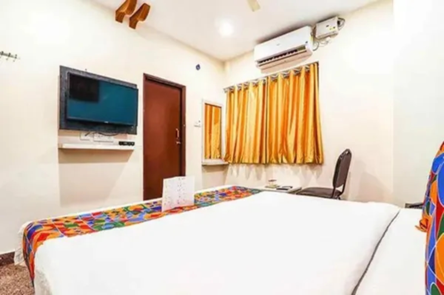 fabhotel vaishnavi grand