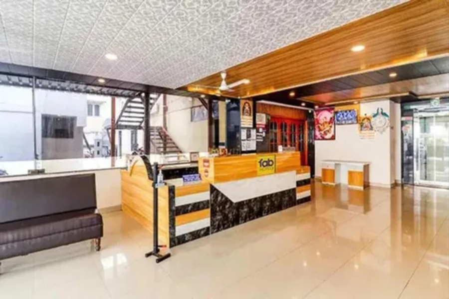 fabhotel vaishnavi grand