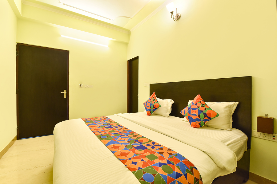 fabhotel raghukul