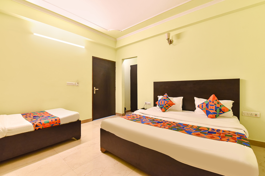 fabhotel raghukul