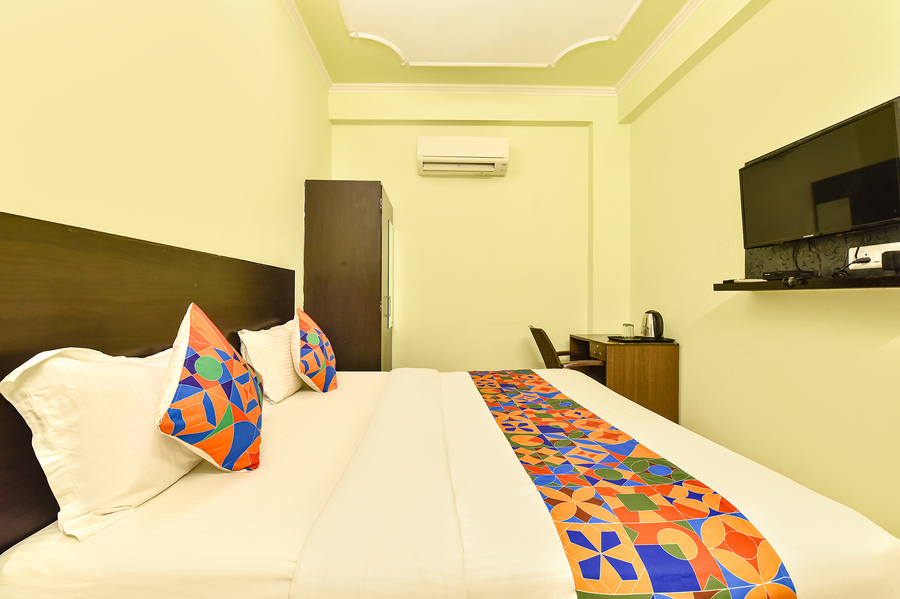 fabhotel raghukul