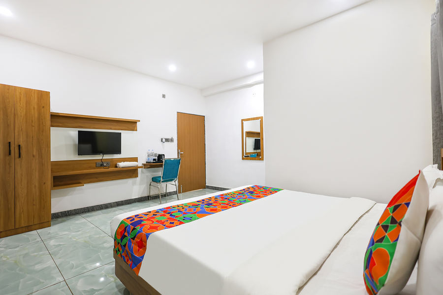 fabhotel lorven grand