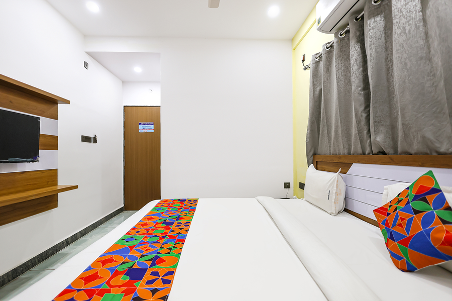 fabhotel lorven grand