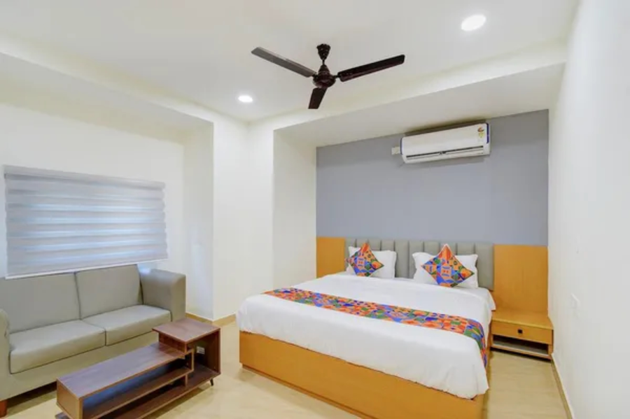 fabhotel v check inn