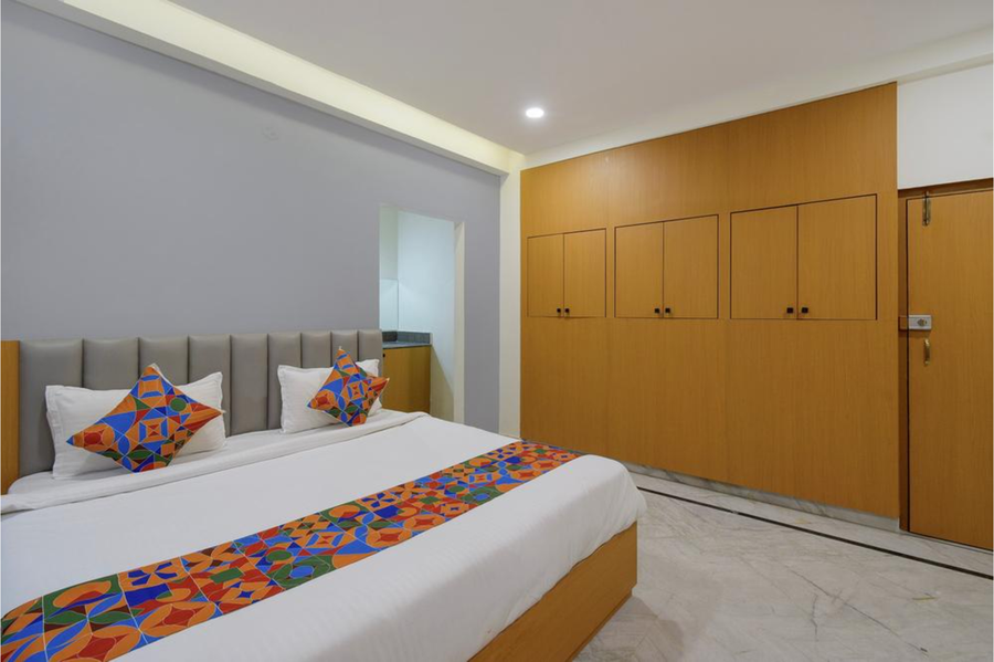 fabhotel v check inn