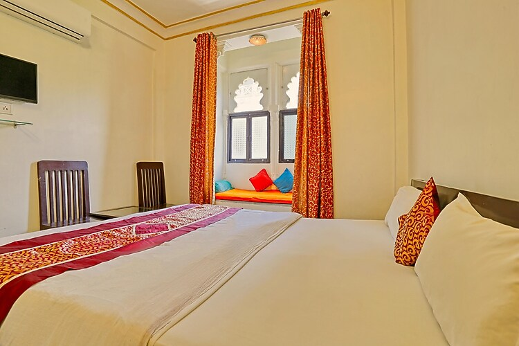 hotel nahargarh palace