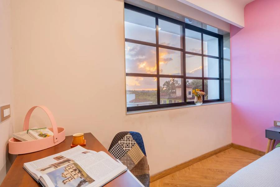 Elivaas 1 Bhk With Jacuzzi & Lift | Kamerios Brisa,Candolim,5 star