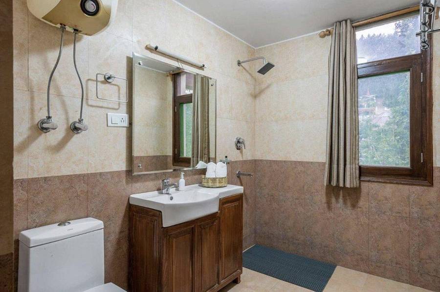 The Bear Creek,Siyal,3 star
