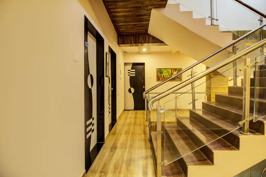 Arowana Crest Villa,,3 star