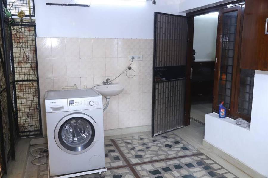 Fortune Home Service Apartment 3Bhk B57 Sarita Vihar,Sarita Vihar,3 star