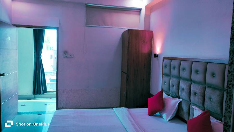 Hotel Rest Changodar,Changodar,2 star