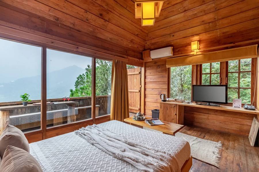 alaya stays cottage with tree house suro woodbine chalet