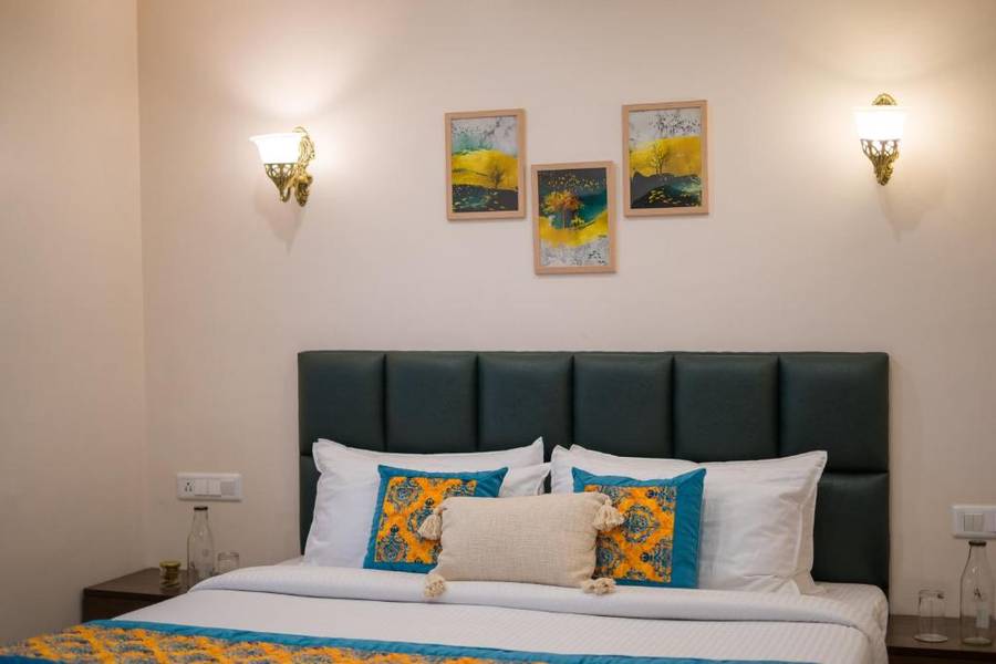 Hemkunj Fern By Alaya Stays,,4 star