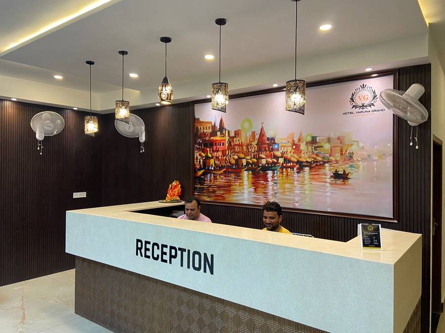 Hotel Varuna Grand,,3 star