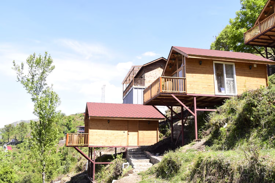 Devan Woods Resort,Chamba - Mussoorie Rd,3 star
