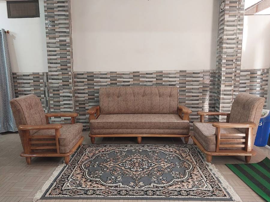 Manor Residency,Nagwa Lanka,2 star