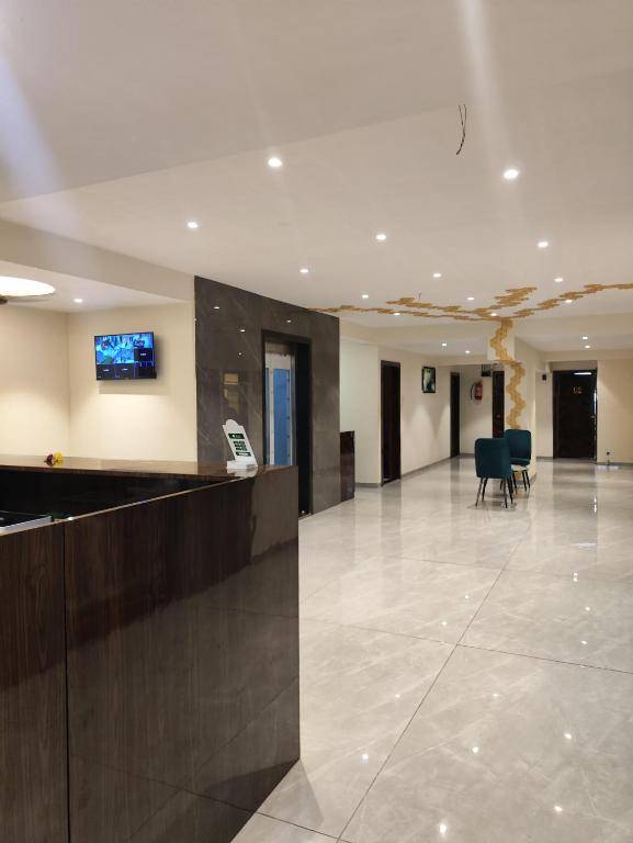 Balaji Residency By Glitz Hotels,,3 star