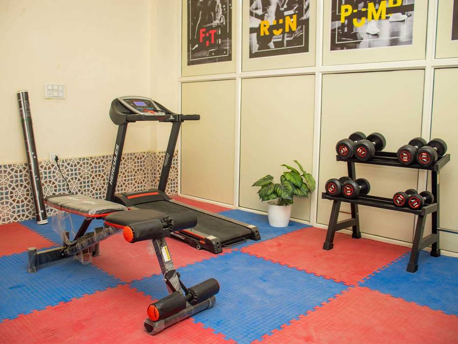 Z Express Avon,,0 star