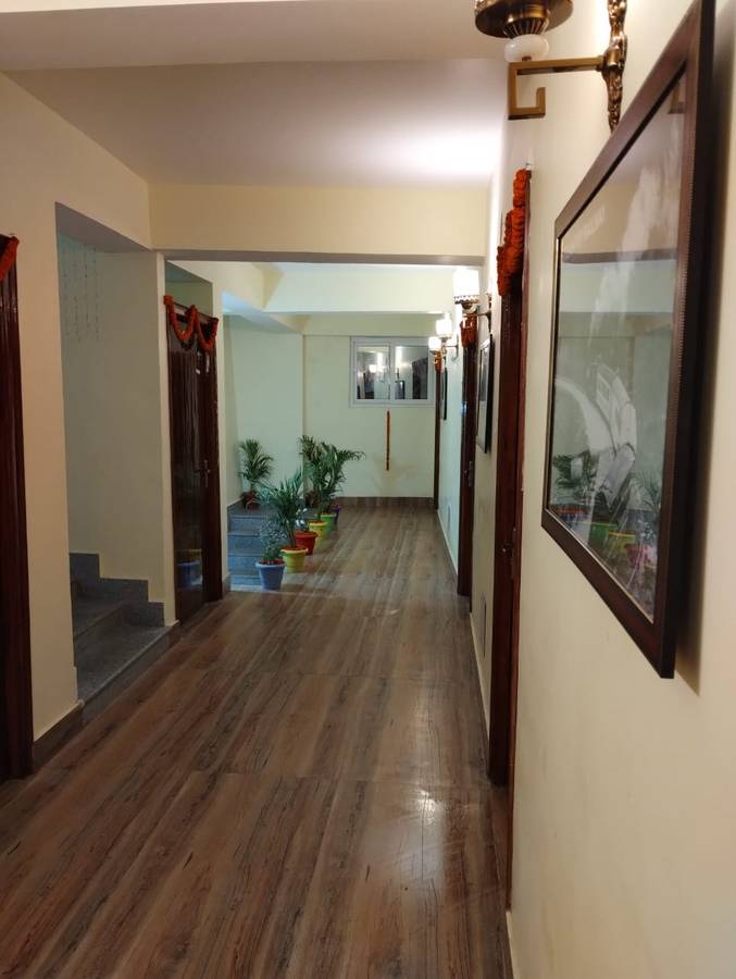 himalayan haveli fooding and lodging
