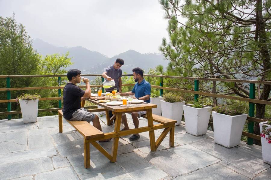 Alaya Stays Suro Woodcrest Chalet,Kufri Chail Road,2 star