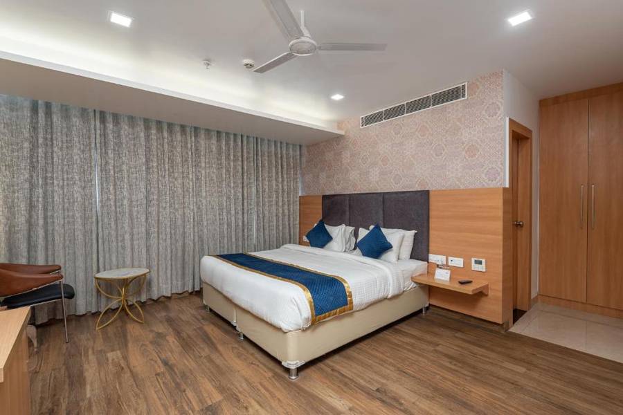 The Sandalwood By Manvenco Hospitality,Kapashera, Delhi,3 star