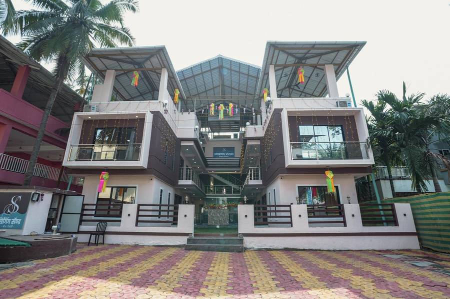 Singing Sands Beach Resort,Nandgaon Beach,3 star