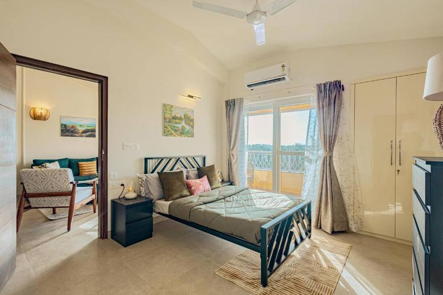 alaya stays 2 bhk with balcony veera marina